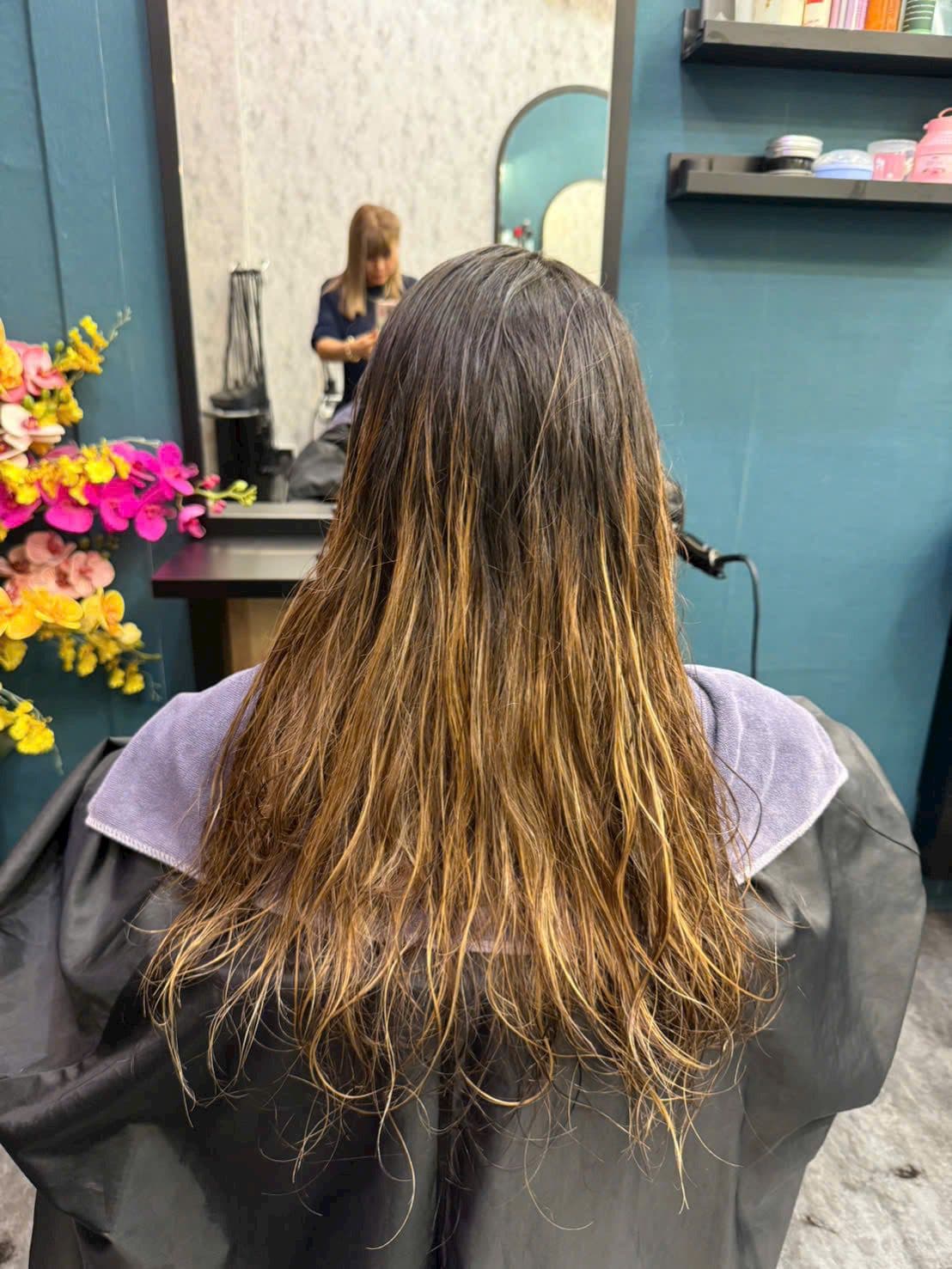 Cut & Colour